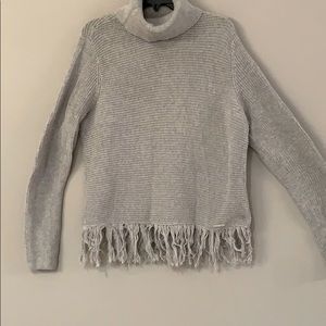 Fringe bottom Sweater